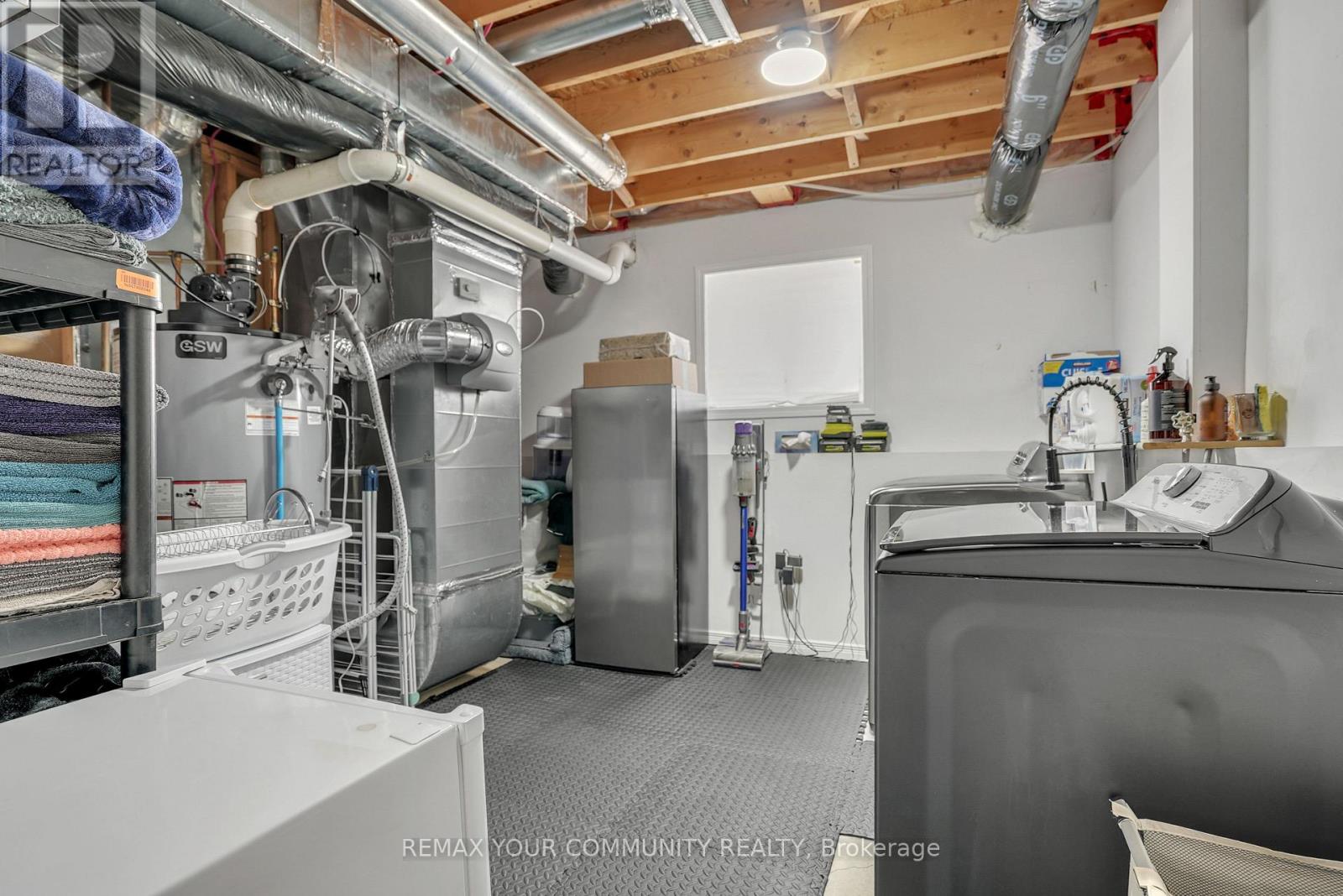 92 Sandringham Drive, Barrie, Ontario  L4M 7J5 - Photo 25 - S12981212