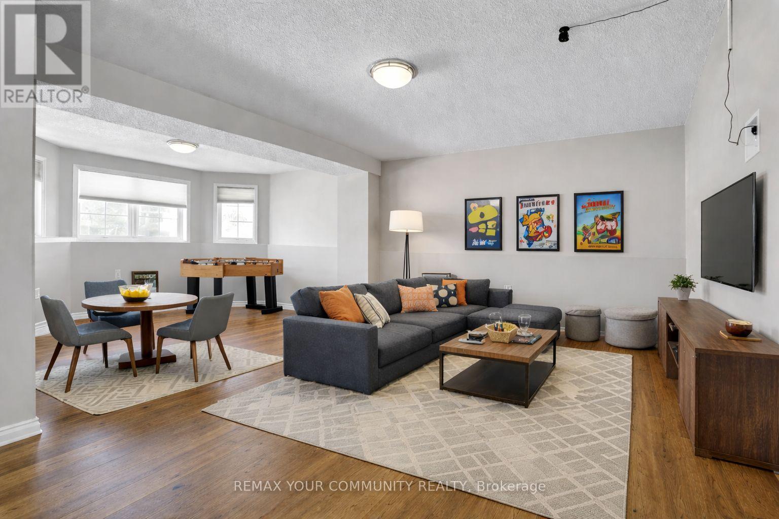 92 Sandringham Drive, Barrie, Ontario  L4M 7J5 - Photo 28 - S12981212