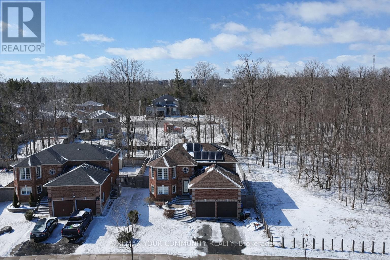 92 Sandringham Drive, Barrie, Ontario  L4M 7J5 - Photo 36 - S12981212