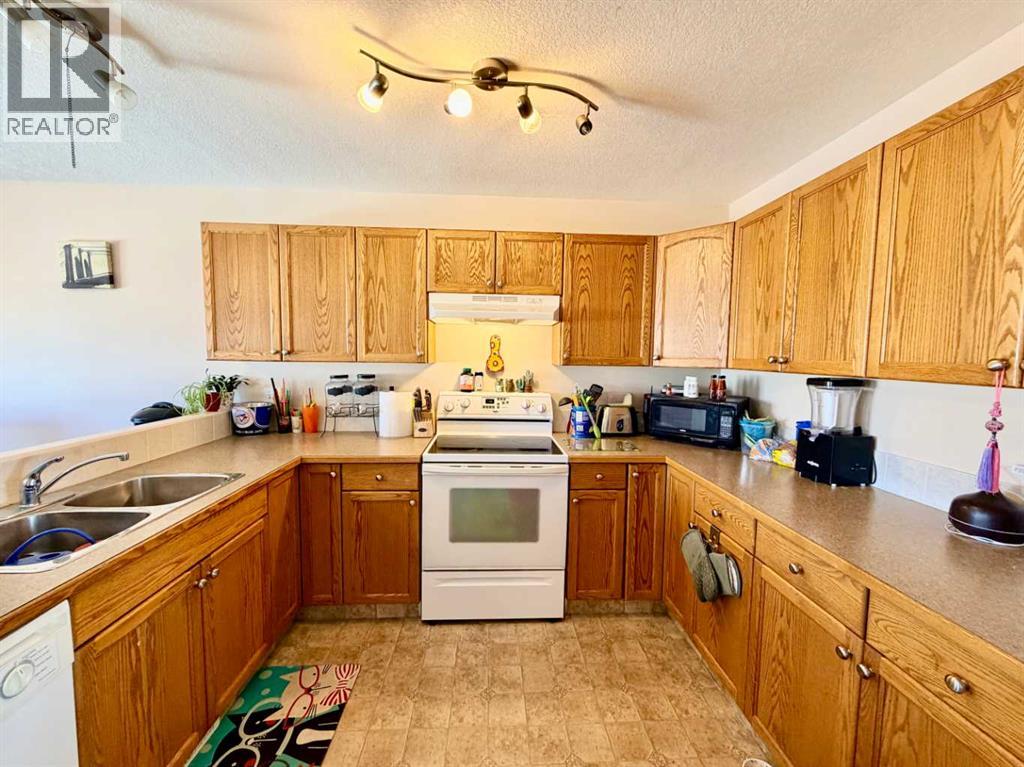 4506 45 Avenue Close, Rocky Mountain House, Alberta  T4T 1W8 - Photo 8 - A2298560