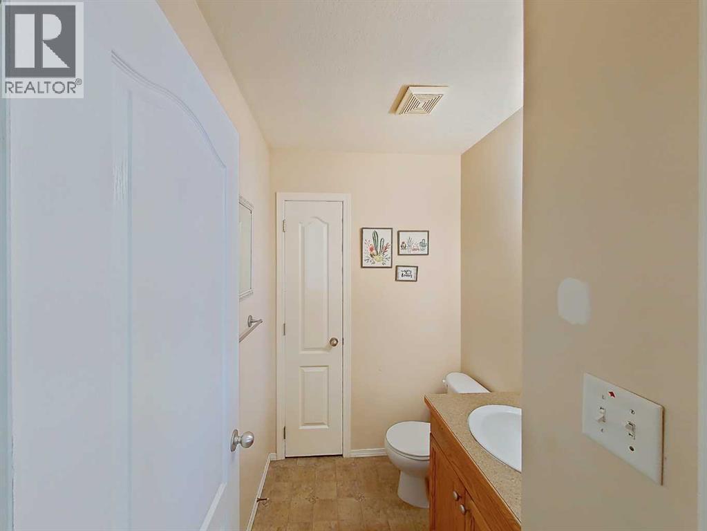 4506 45 Avenue Close, Rocky Mountain House, Alberta  T4T 1W8 - Photo 17 - A2298560