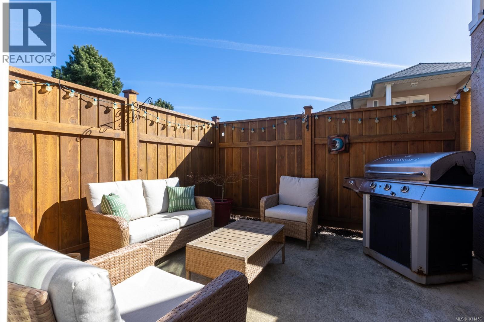 101 720 Aspen Rd, Comox, British Columbia  V9M 3Y4 - Photo 4 - 1031458