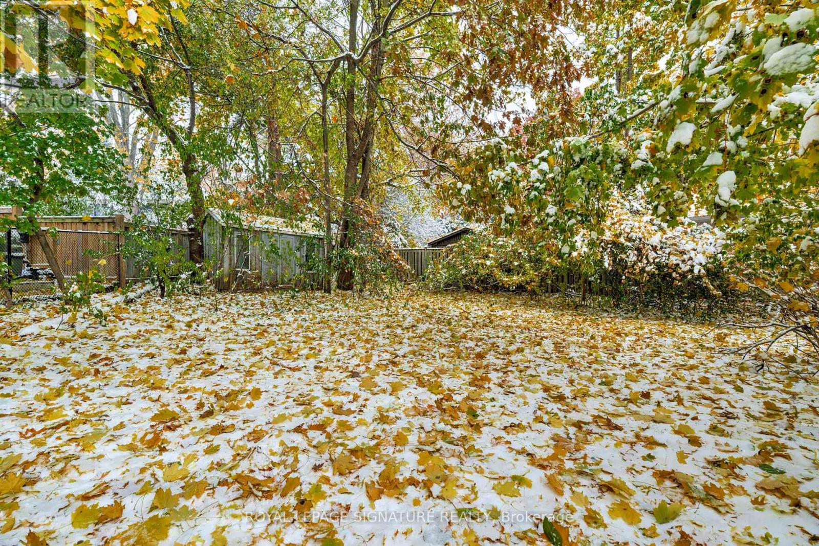 332 Coral Terrace, Oakville, Ontario  L6J 4C4 - Photo 38 - W12981162