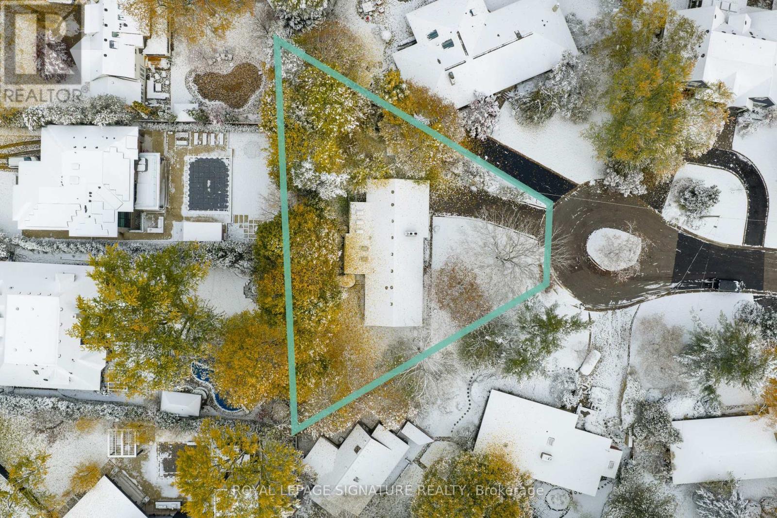 332 Coral Terrace, Oakville, Ontario  L6J 4C4 - Photo 42 - W12981162