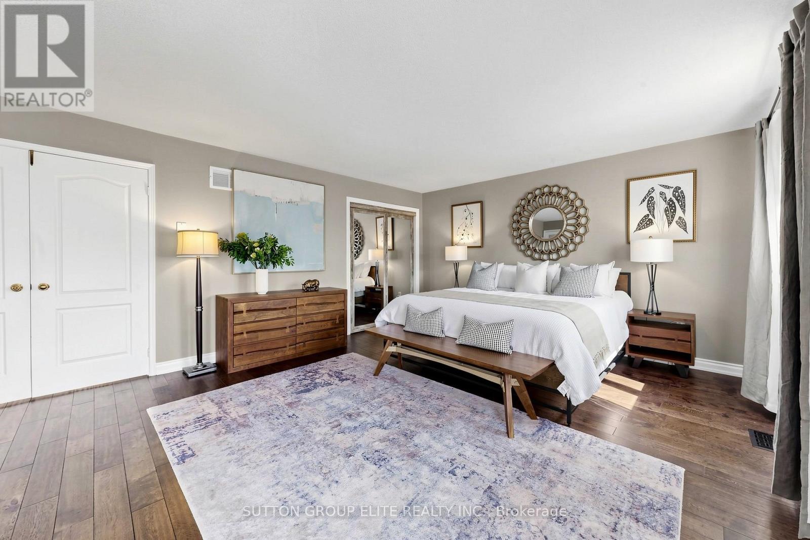 2768 Peacock Drive, Mississauga, Ontario  L5M 5R5 - Photo 22 - W12981186