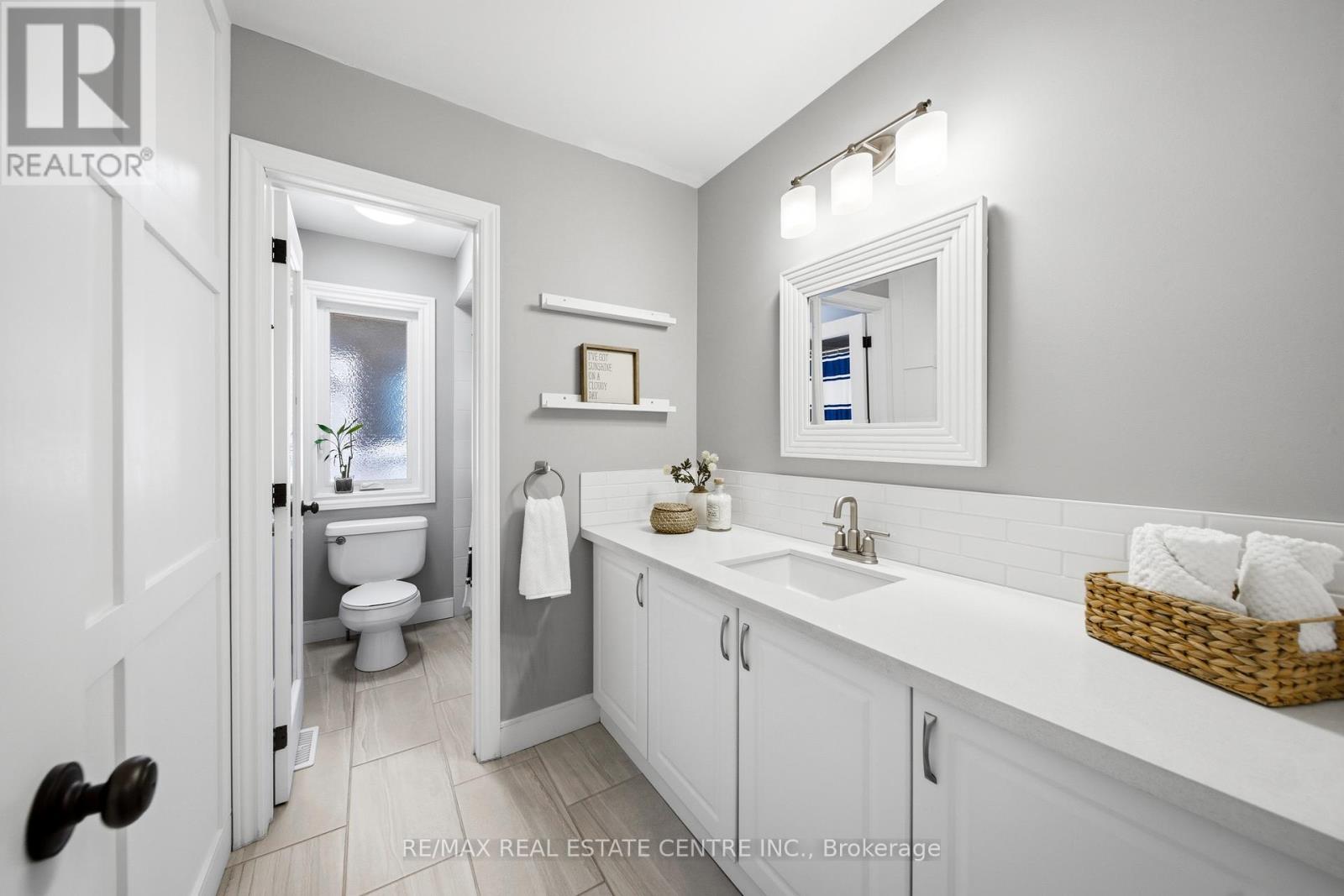 4670 Bracknell Road, Burlington, Ontario  L7M 0E3 - Photo 36 - W12981220