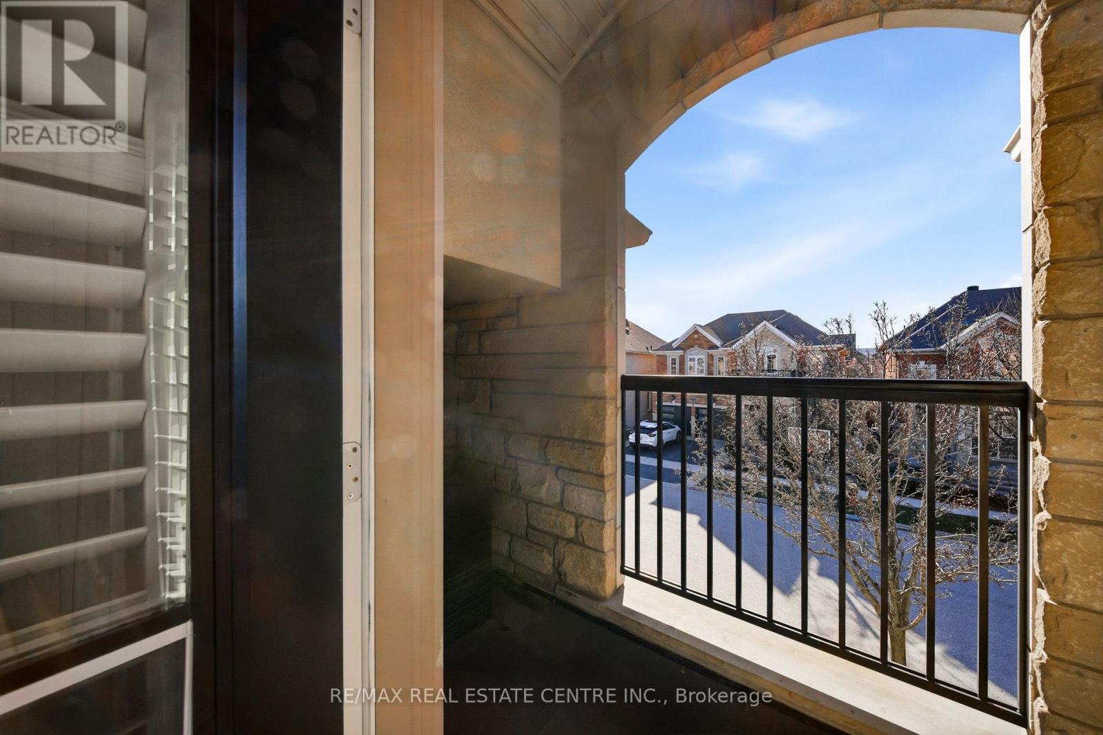 4670 Bracknell Road, Burlington, Ontario  L7M 0E3 - Photo 39 - W12981220