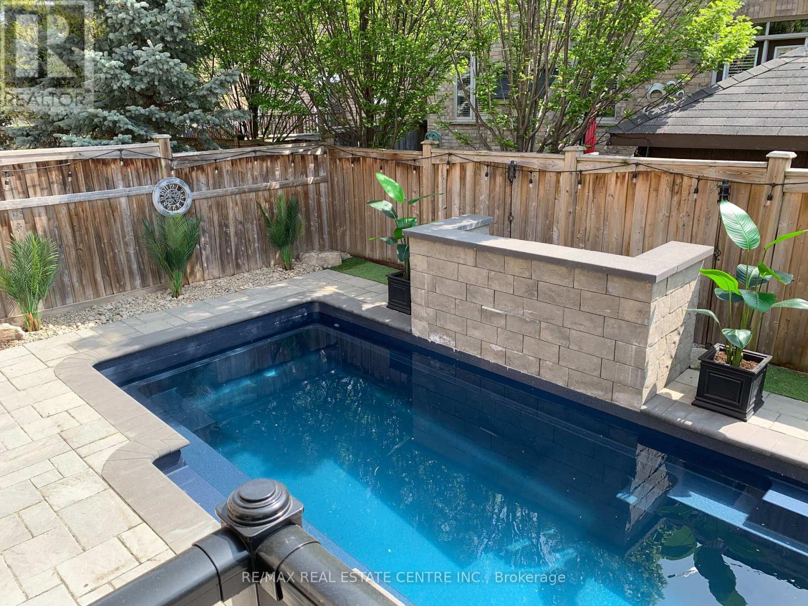 4670 Bracknell Road, Burlington, Ontario  L7M 0E3 - Photo 46 - W12981220