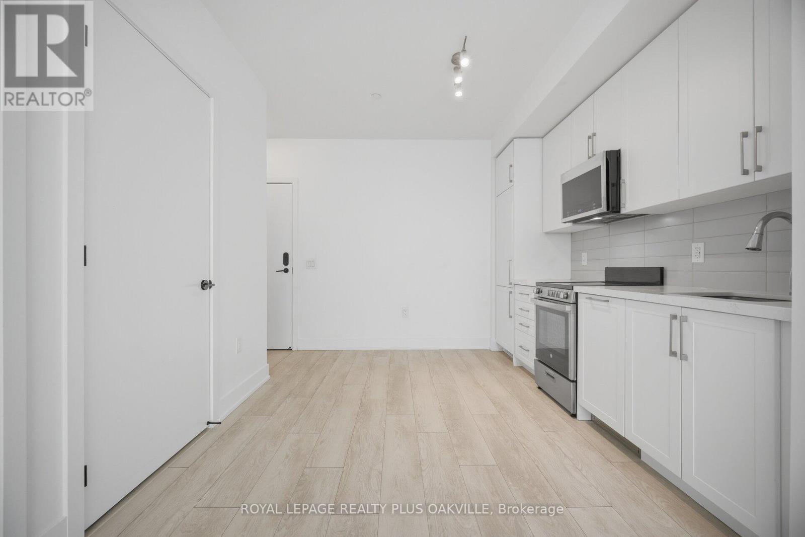 625 - 2450 Old Bronte Road, Oakville, Ontario  L6M 5P6 - Photo 11 - W12981224