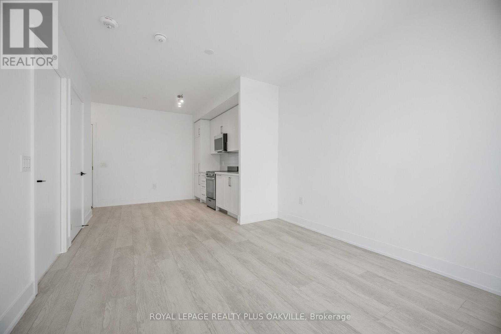 625 - 2450 Old Bronte Road, Oakville, Ontario  L6M 5P6 - Photo 21 - W12981224