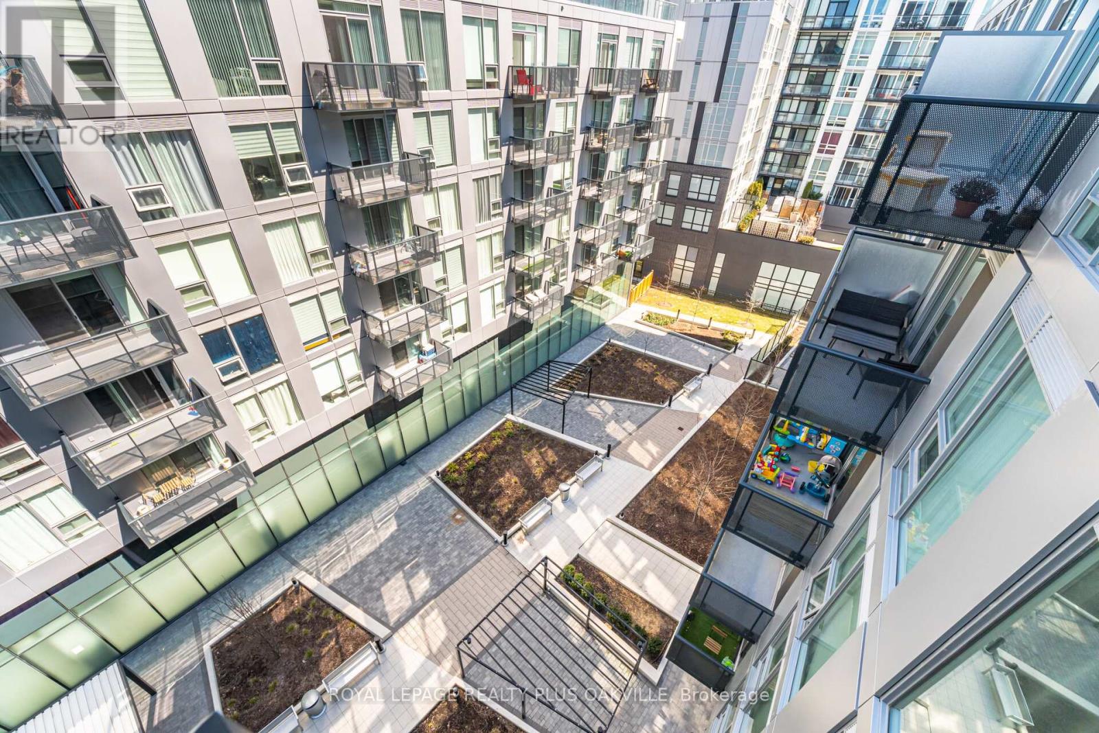 625 - 2450 Old Bronte Road, Oakville, Ontario  L6M 5P6 - Photo 34 - W12981224