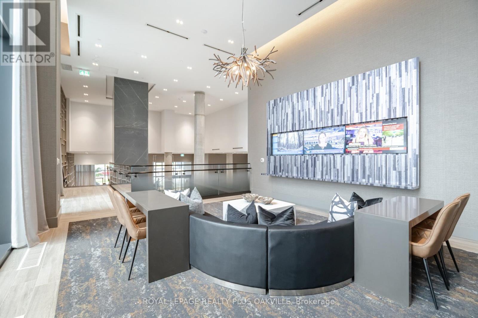 625 - 2450 Old Bronte Road, Oakville, Ontario  L6M 5P6 - Photo 38 - W12981224