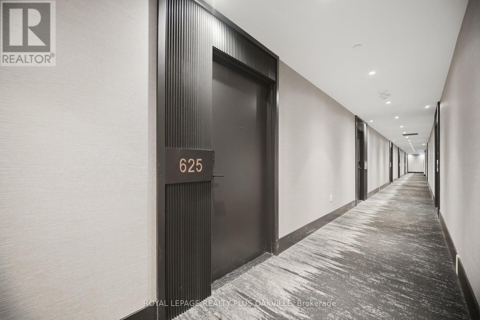 625 - 2450 Old Bronte Road, Oakville, Ontario  L6M 5P6 - Photo 6 - W12981224