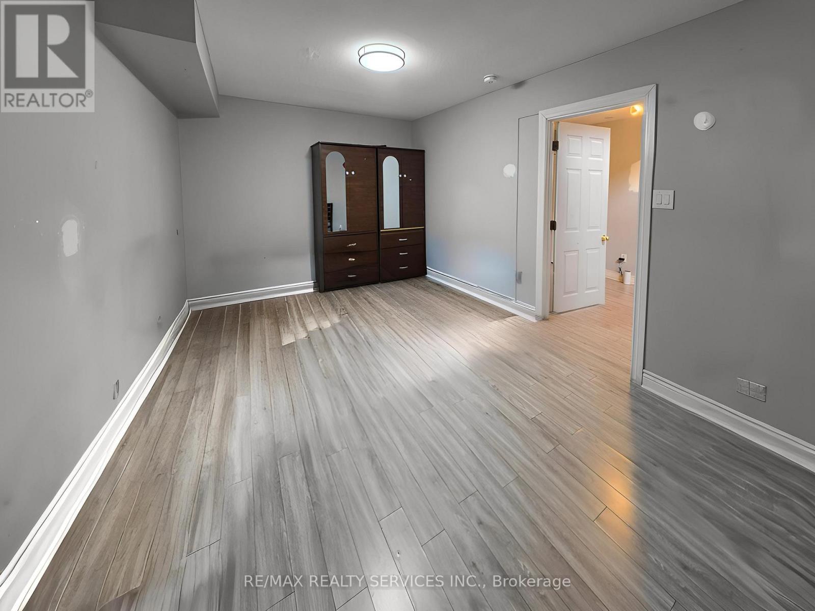 377 Mill Street S, Brampton, Ontario  L6Y 3H6 - Photo 21 - W12981296