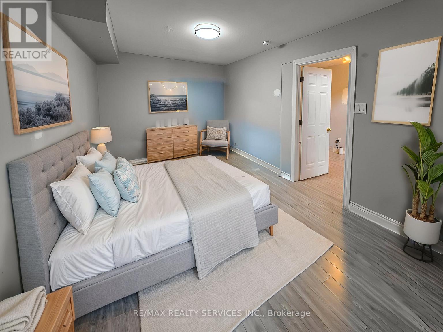 377 Mill Street S, Brampton, Ontario  L6Y 3H6 - Photo 22 - W12981296