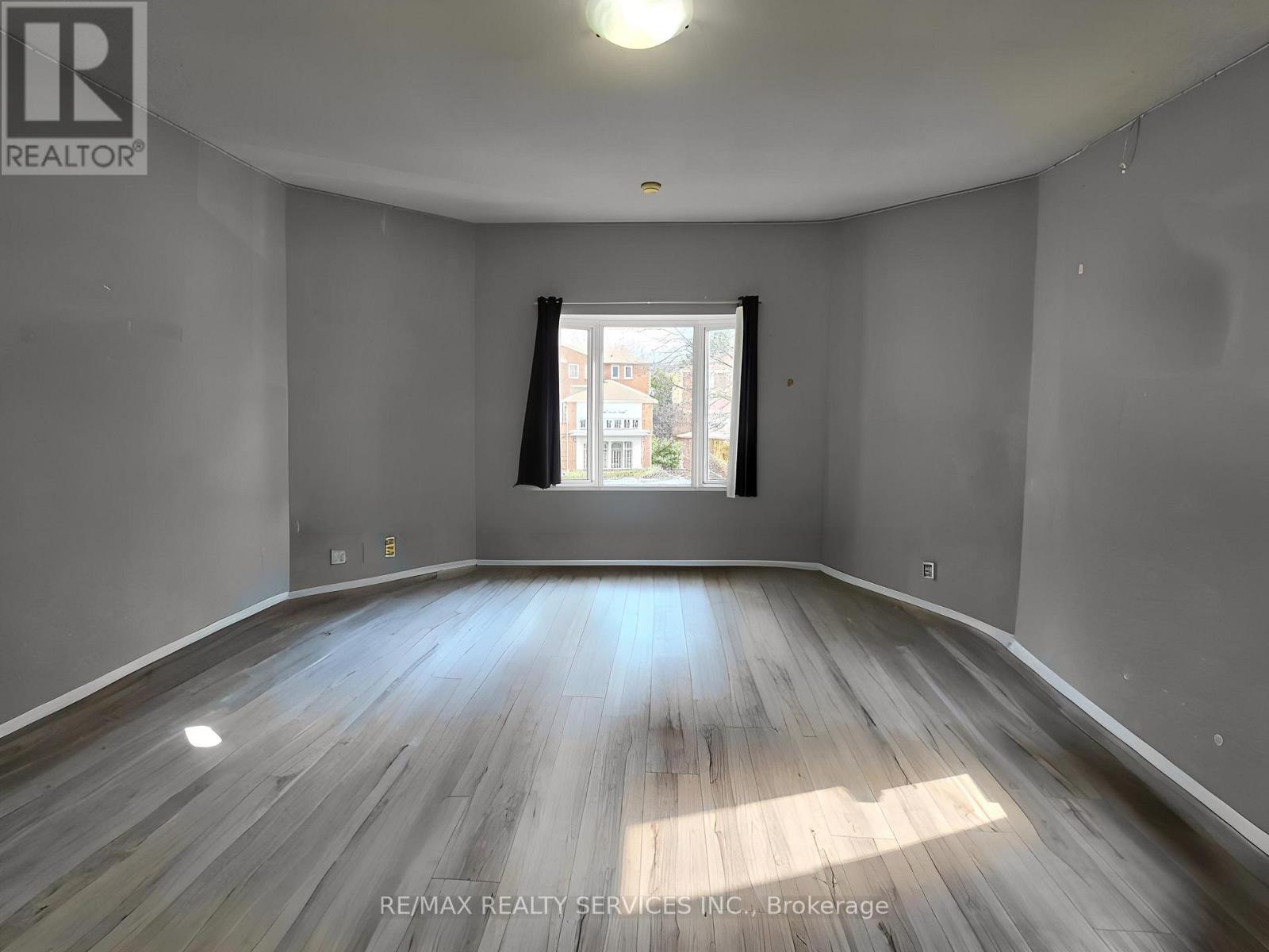 377 Mill Street S, Brampton, Ontario  L6Y 3H6 - Photo 34 - W12981296