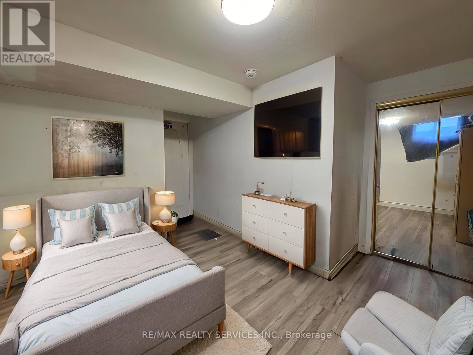 377 Mill Street S, Brampton, Ontario  L6Y 3H6 - Photo 40 - W12981296