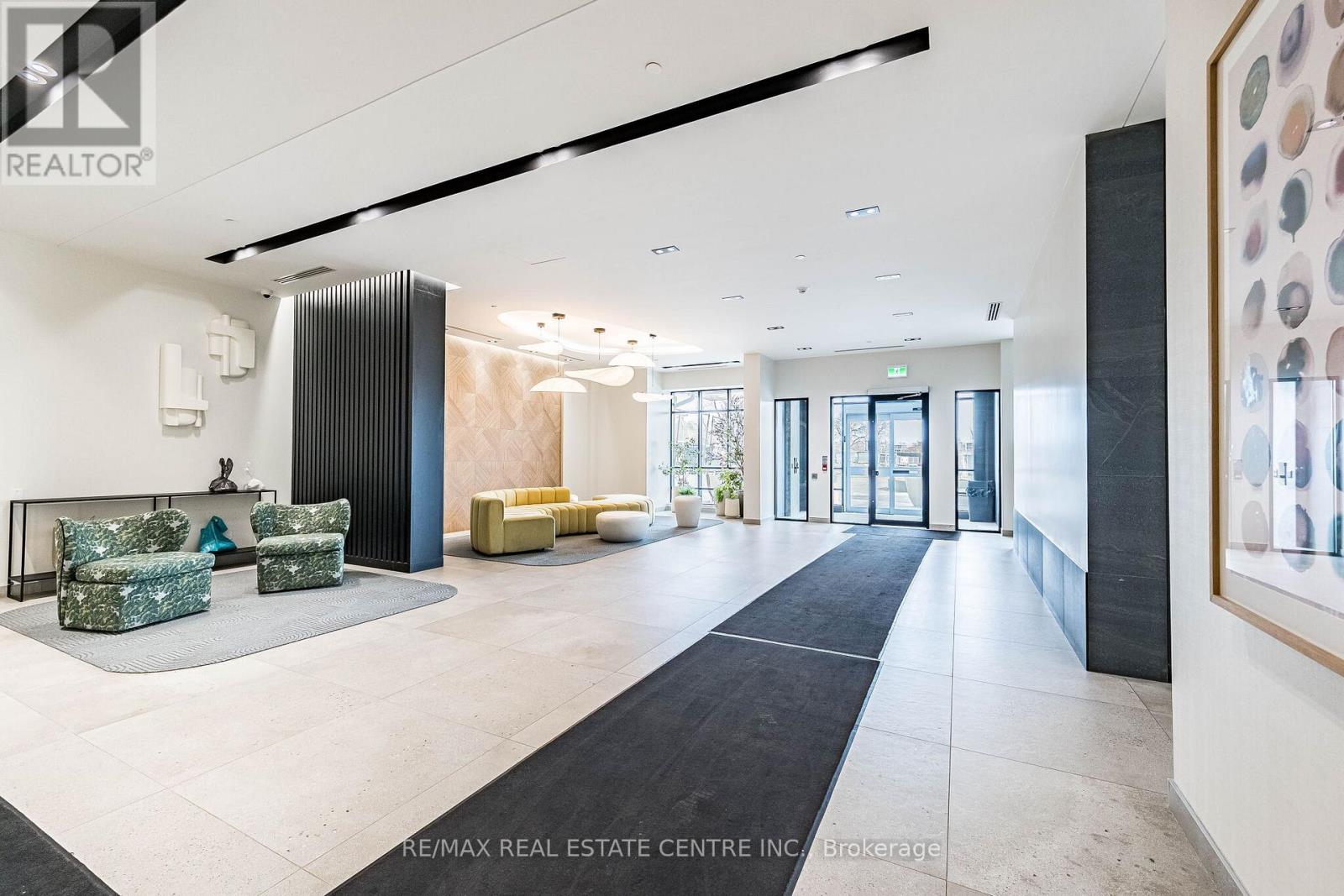 210 - 225 Malta Avenue, Brampton, Ontario  L6Y 4M5 - Photo 3 - W12981304