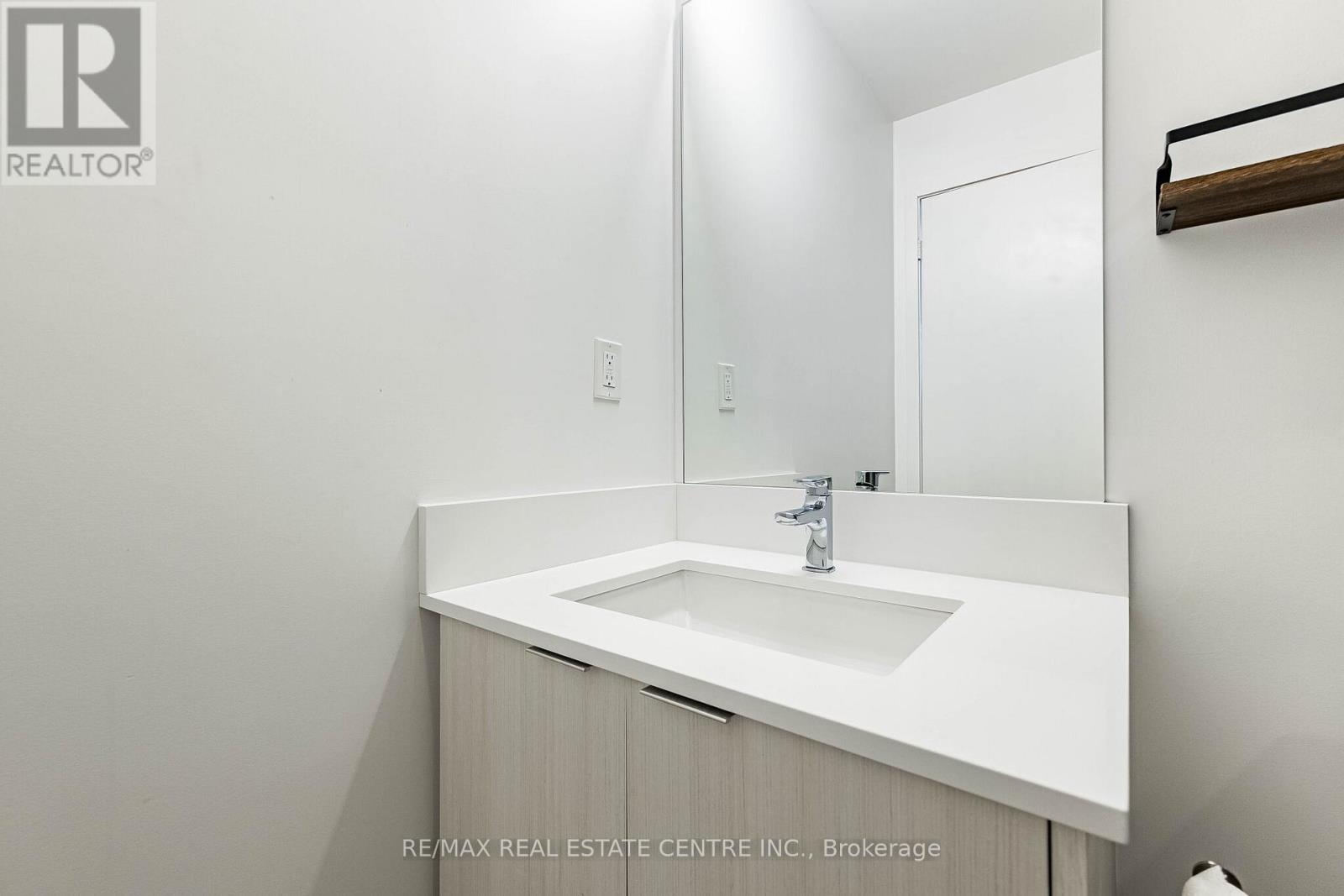 210 - 225 Malta Avenue, Brampton, Ontario  L6Y 4M5 - Photo 35 - W12981304