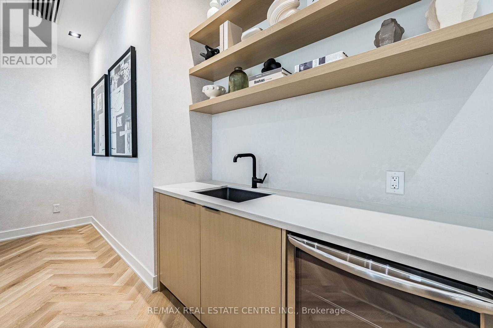 210 - 225 Malta Avenue, Brampton, Ontario  L6Y 4M5 - Photo 41 - W12981304