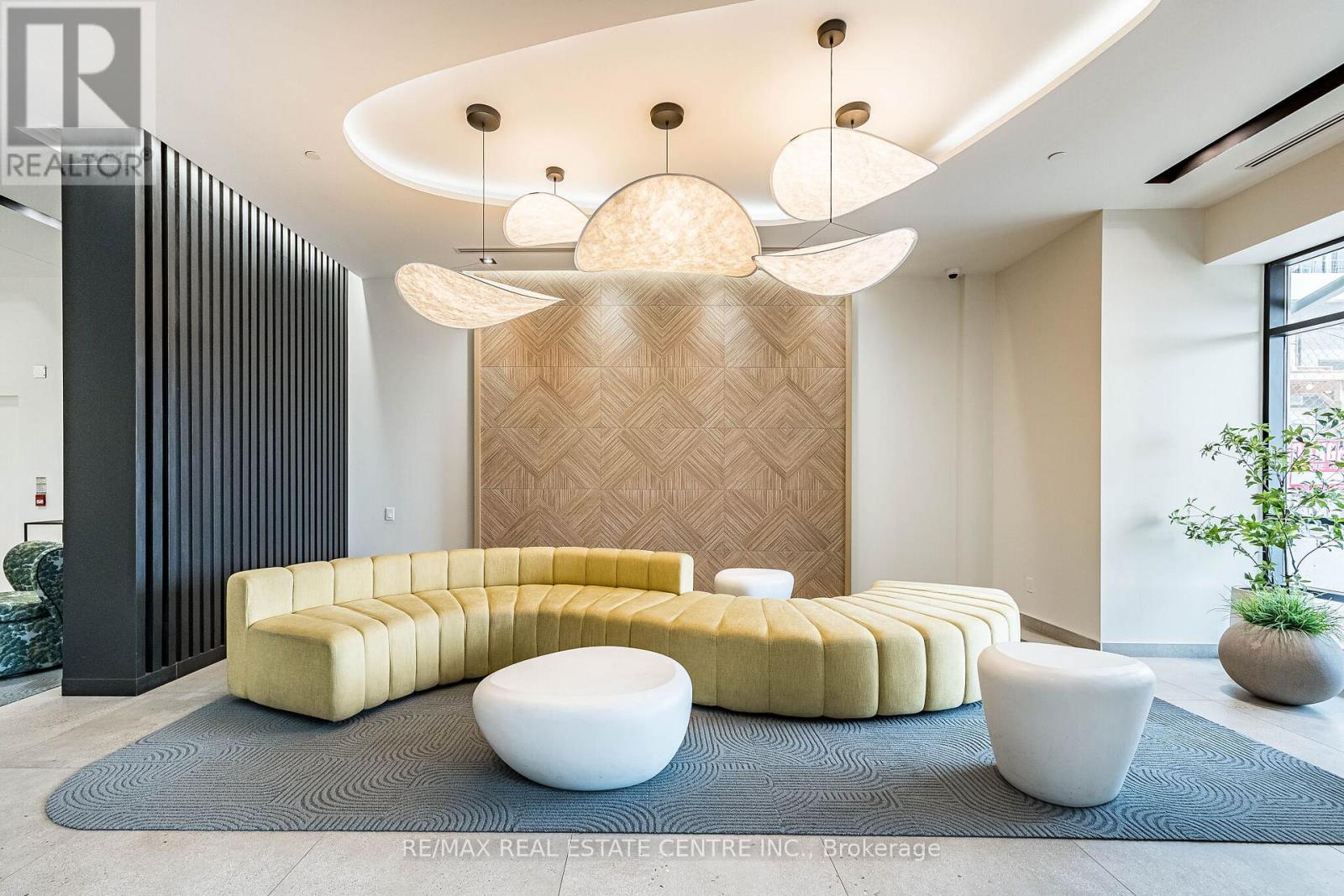 210 - 225 Malta Avenue, Brampton, Ontario  L6Y 4M5 - Photo 5 - W12981304