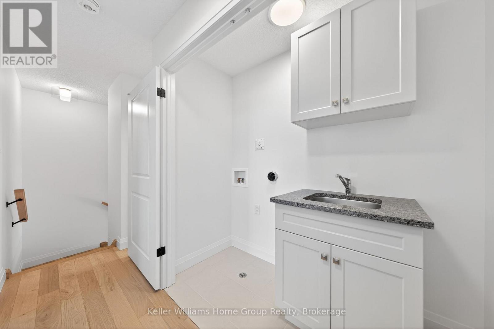 31 Halls Drive, Centre Wellington, Ontario  N0B 1S0 - Photo 38 - X12084272