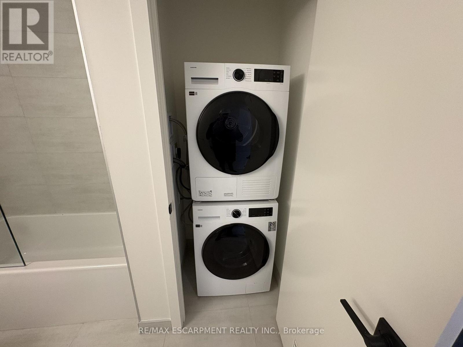 307 - 33 Erie Avenue, Brantford, Ontario  N3S 2E7 - Photo 10 - X12981240