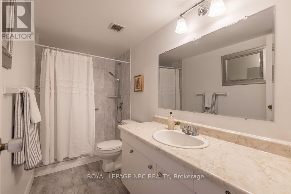 1205 - 15 Towering Heights, St. Catharines, Ontario  L2T 3G7 - Photo 18 - X12981246