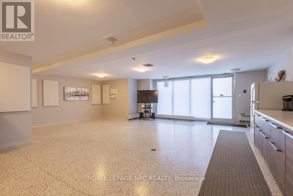 1205 - 15 Towering Heights, St. Catharines, Ontario  L2T 3G7 - Photo 23 - X12981246