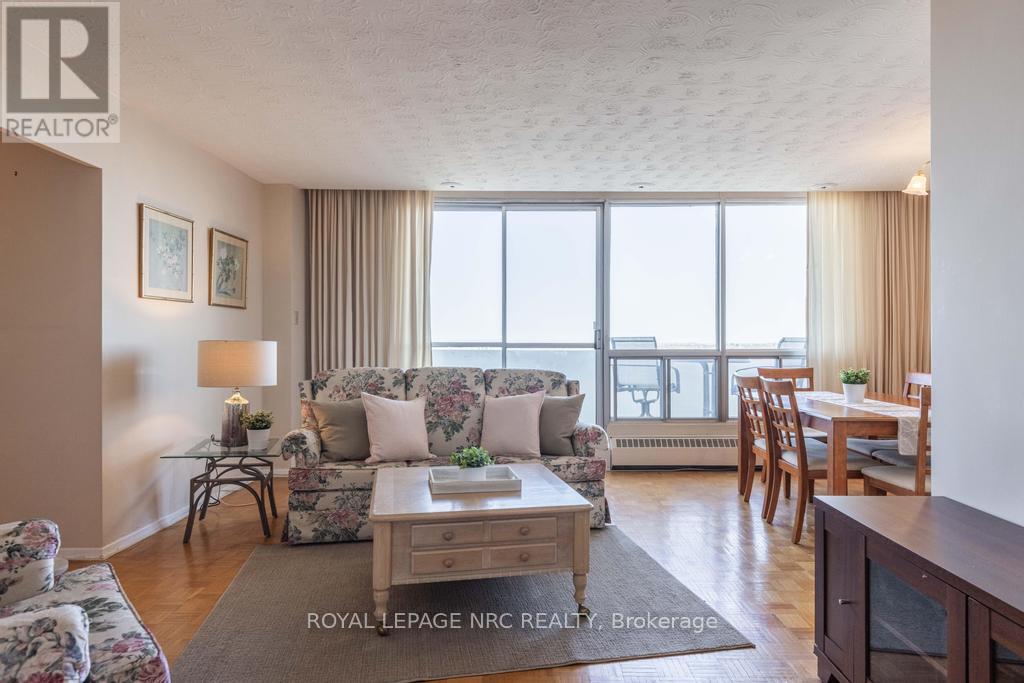 1205 - 15 Towering Heights, St. Catharines, Ontario  L2T 3G7 - Photo 9 - X12981246