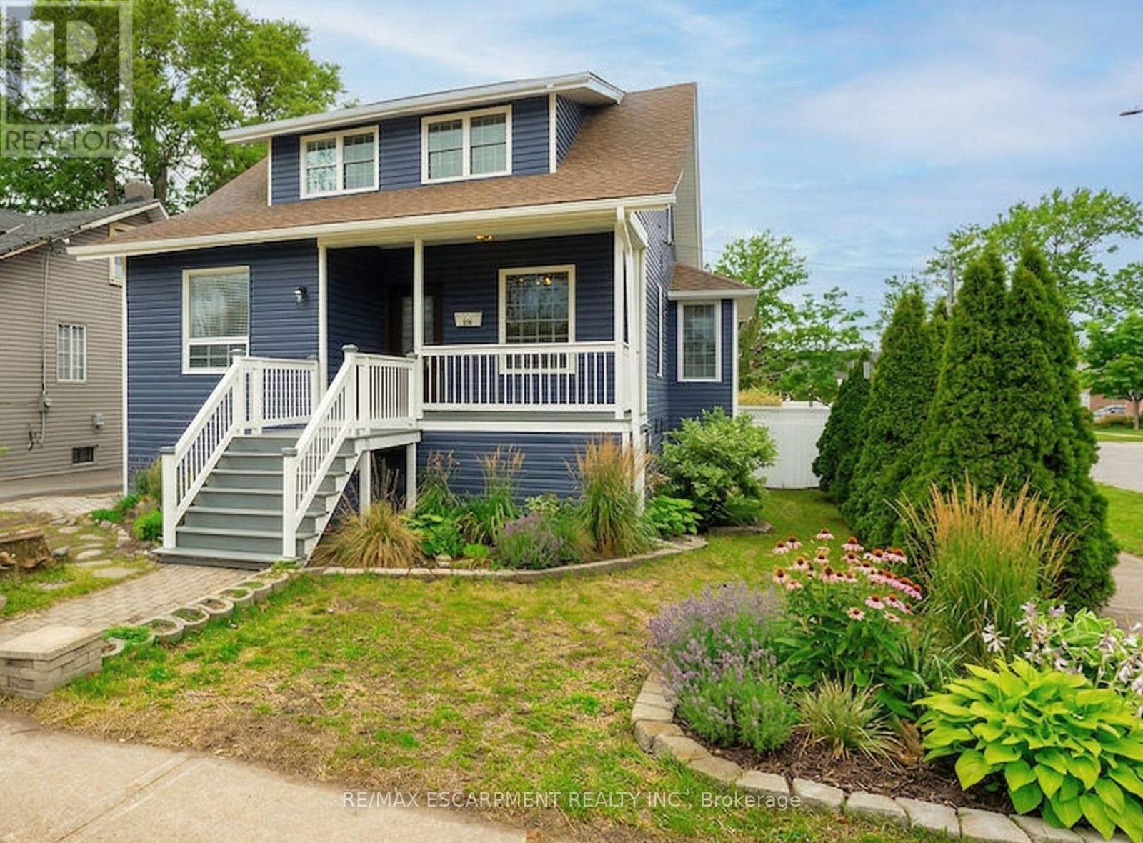 270 Beach Boulevard, Hamilton, Ontario  L8H 6W1 - Photo 1 - X12981248