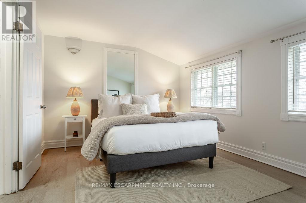 270 Beach Boulevard, Hamilton, Ontario  L8H 6W1 - Photo 22 - X12981248