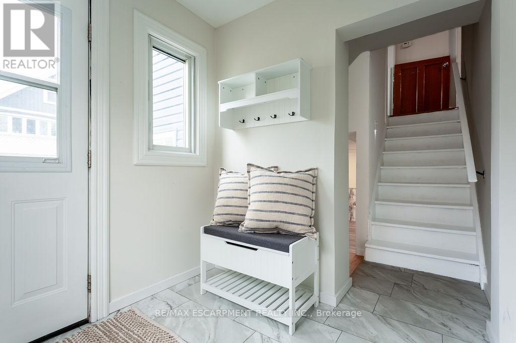 270 Beach Boulevard, Hamilton, Ontario  L8H 6W1 - Photo 29 - X12981248