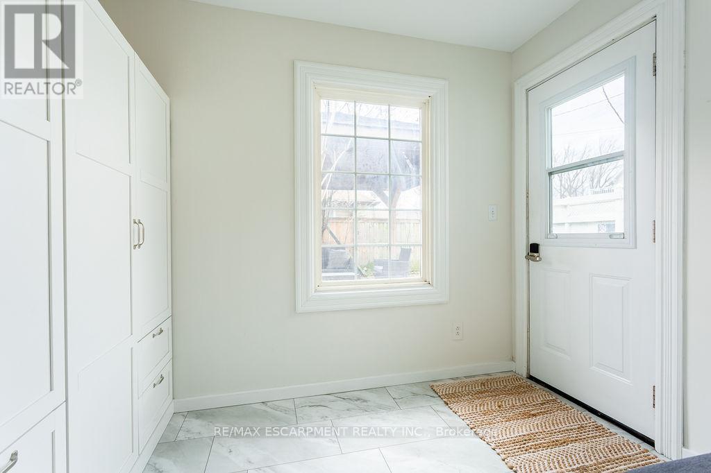 270 Beach Boulevard, Hamilton, Ontario  L8H 6W1 - Photo 30 - X12981248