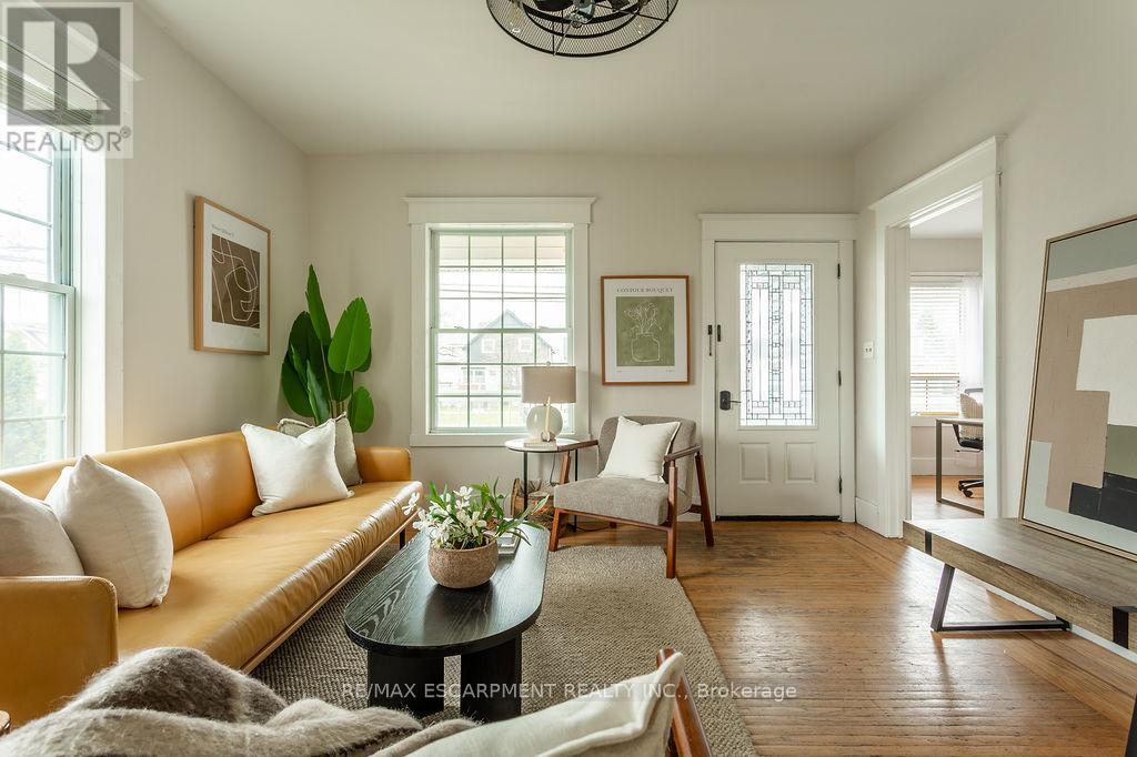 270 Beach Boulevard, Hamilton, Ontario  L8H 6W1 - Photo 4 - X12981248