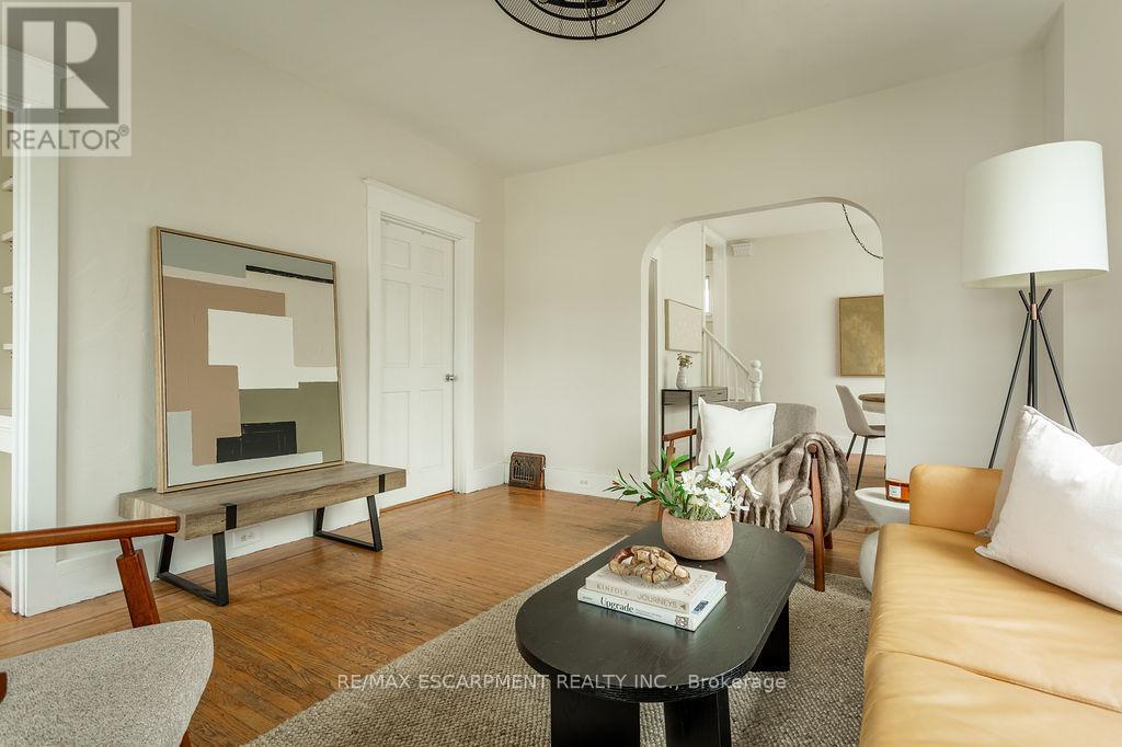 270 Beach Boulevard, Hamilton, Ontario  L8H 6W1 - Photo 9 - X12981248