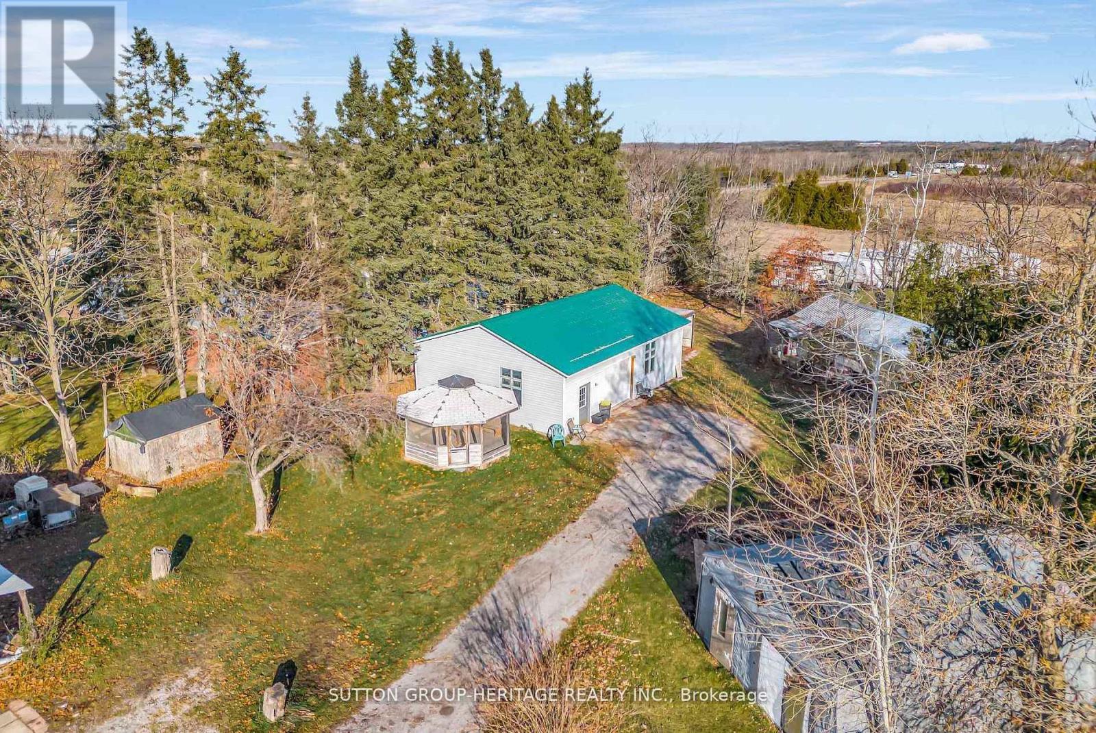 2020 Sturgeon Road, Kawartha Lakes, Ontario  K0M 1L0 - Photo 5 - X12981274