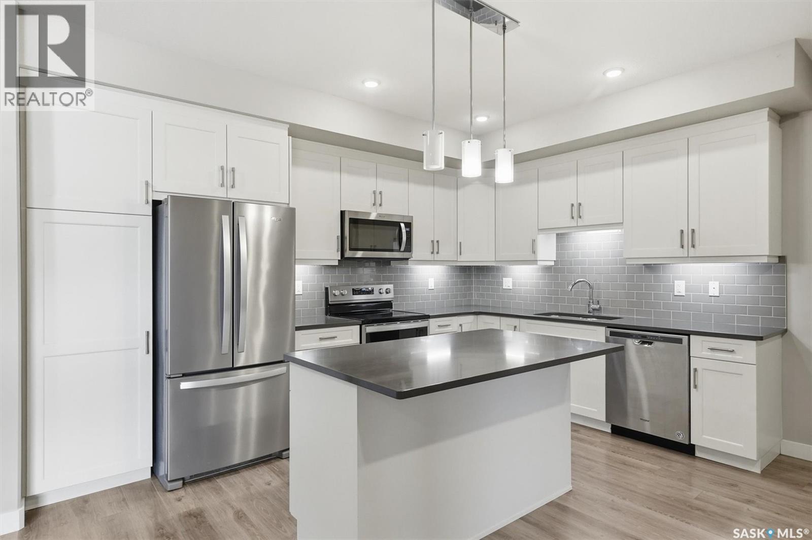 108 322 Saguenay Drive, Saskatoon, Saskatchewan  S7K 4E6 - Photo 2 - SK032465