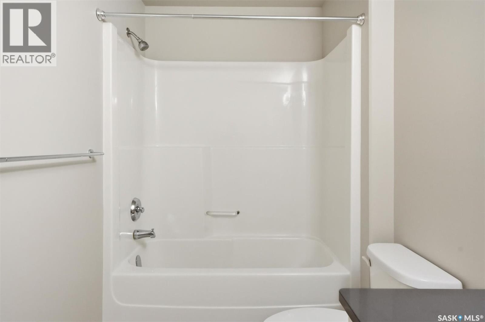 108 322 Saguenay Drive, Saskatoon, Saskatchewan  S7K 4E6 - Photo 29 - SK032465