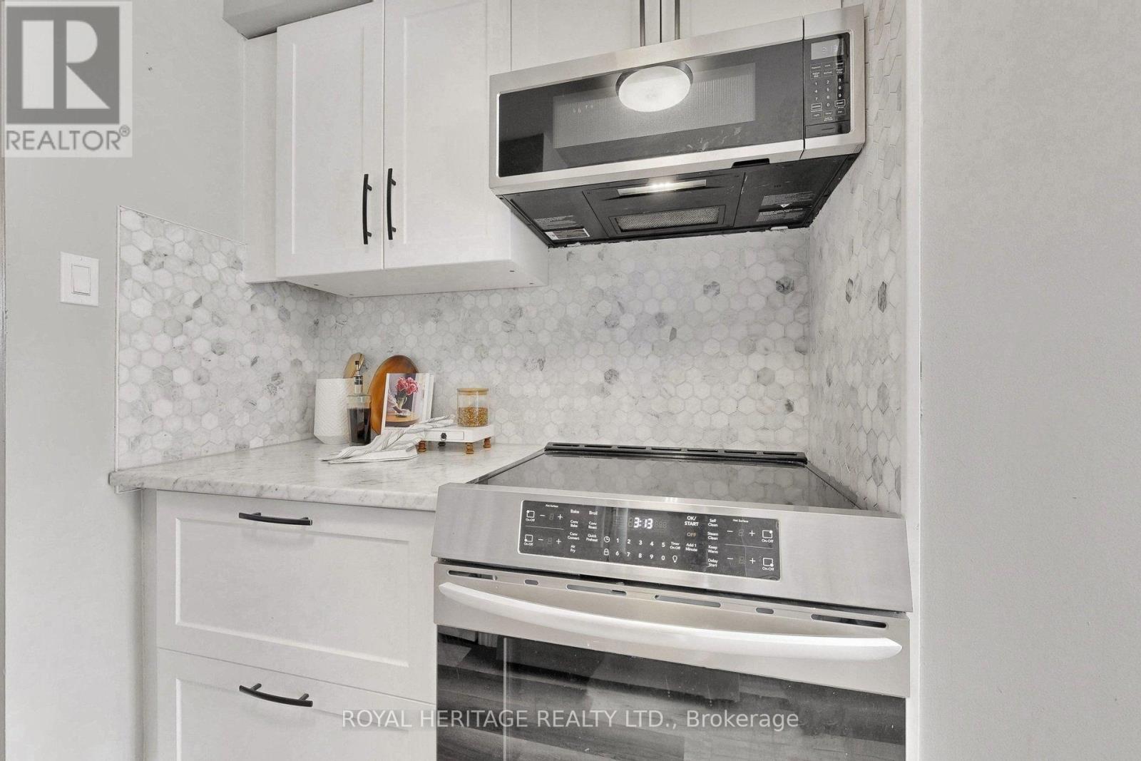 31 - 155 Glovers Road, Oshawa, Ontario L1G 7A4 - Photo 9 - E12978860