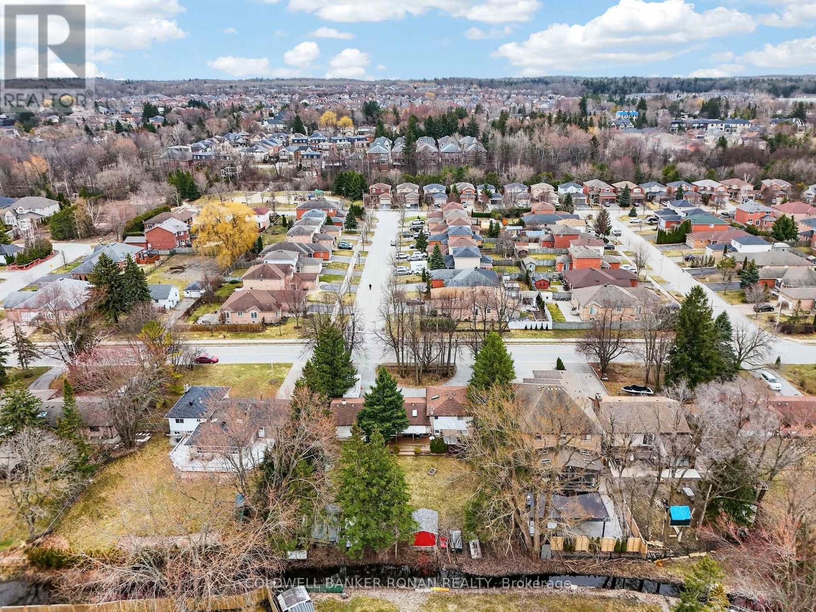 56 Lakeland Crescent, Richmond Hill, Ontario  L4E 2Z9 - Photo 42 - N12961046