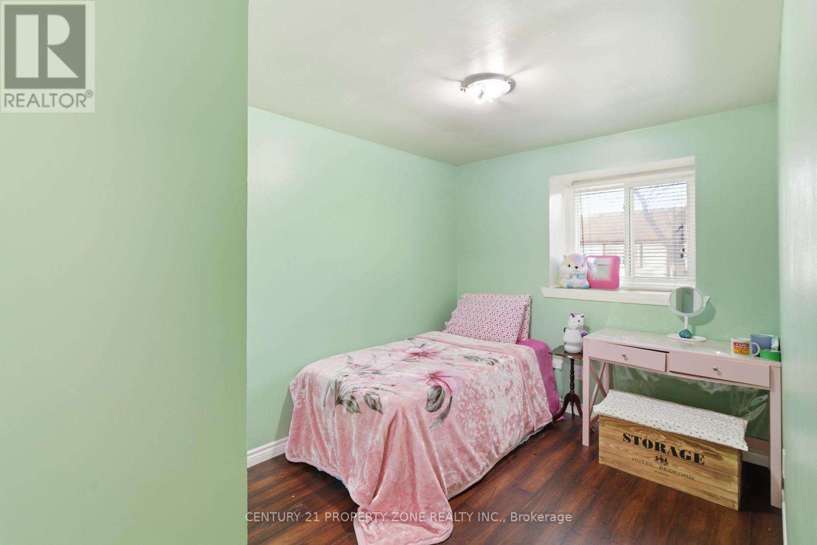 39 - 45 Hansen Road N, Brampton, Ontario  L6V 3C5 - Photo 19 - W12978948