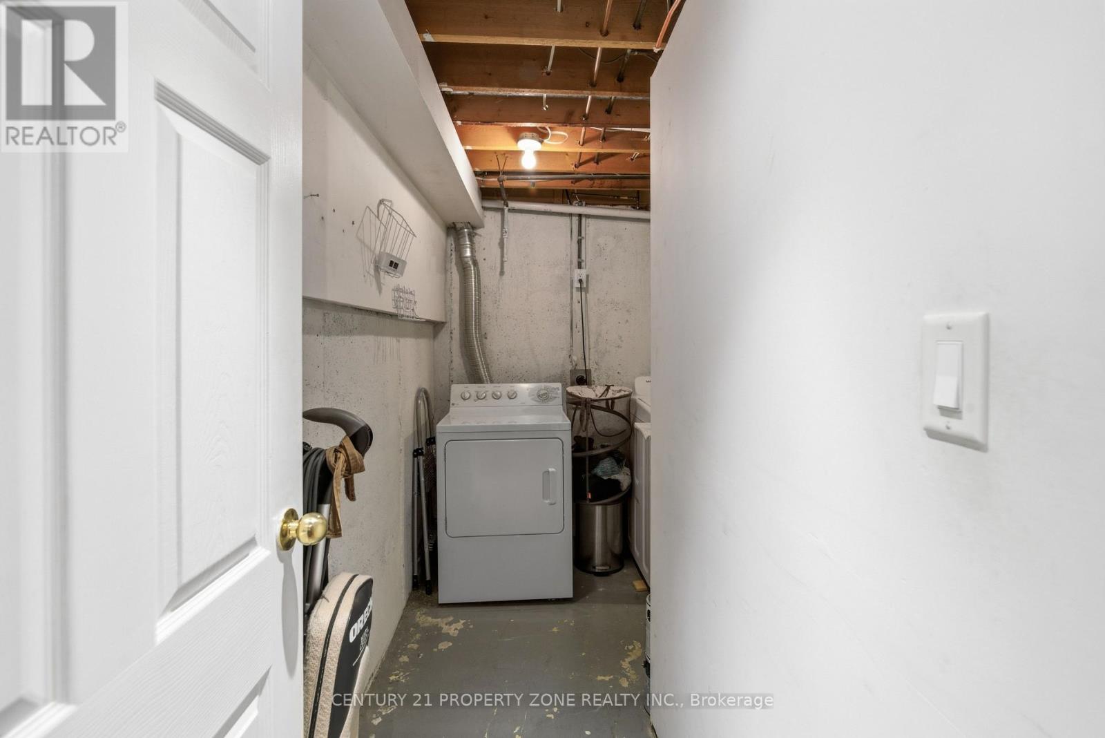 39 - 45 Hansen Road N, Brampton, Ontario  L6V 3C5 - Photo 32 - W12978948