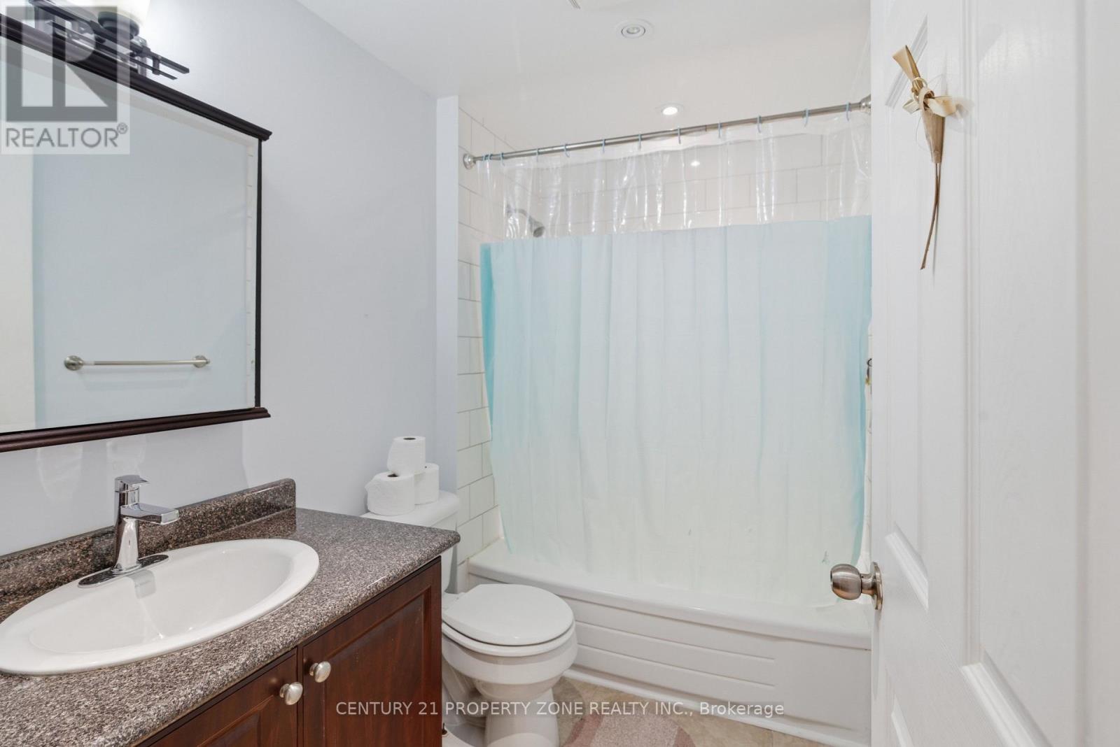 39 - 45 Hansen Road N, Brampton, Ontario  L6V 3C5 - Photo 23 - W12978948