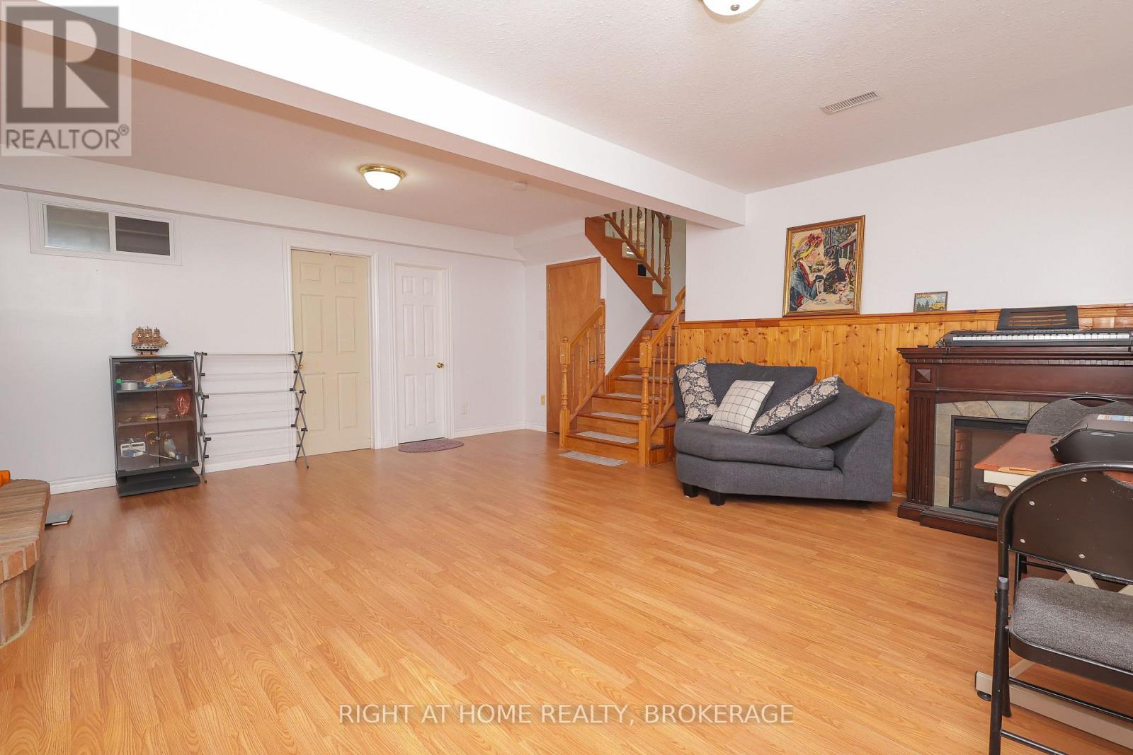 7698 Mulhern Street, Niagara Falls, Ontario  L2H 1B5 - Photo 12 - X12980262