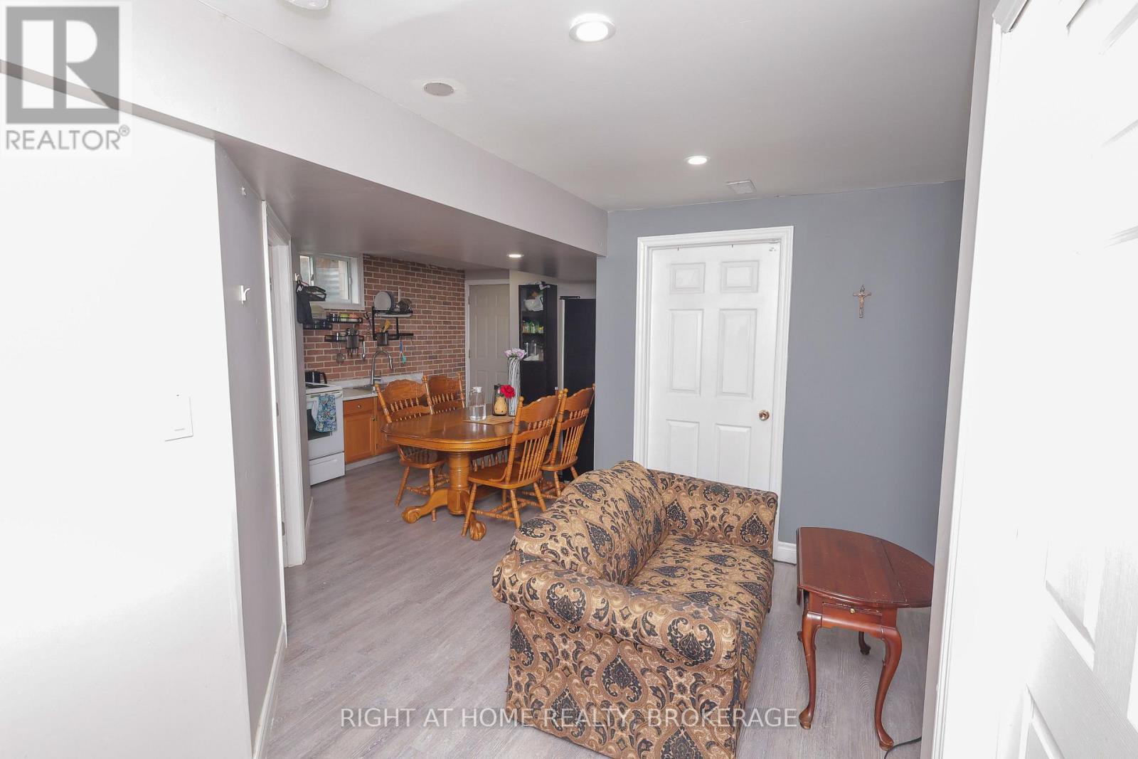 7698 Mulhern Street, Niagara Falls, Ontario  L2H 1B5 - Photo 20 - X12980262