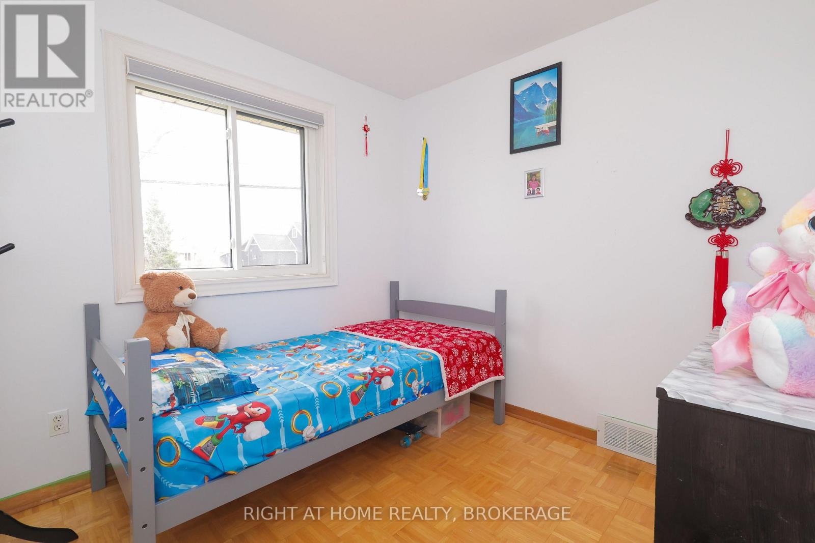 7698 Mulhern Street, Niagara Falls, Ontario  L2H 1B5 - Photo 7 - X12980262