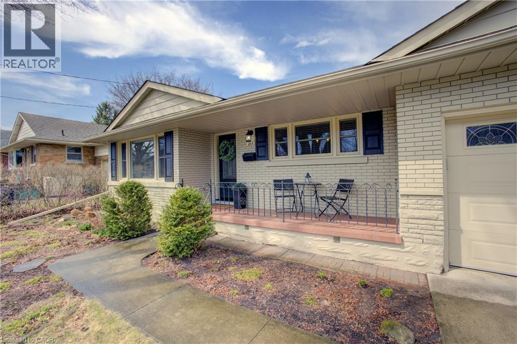 204 Rodney Street, Waterloo, Ontario  N2J 1G5 - Photo 4 - 40818734