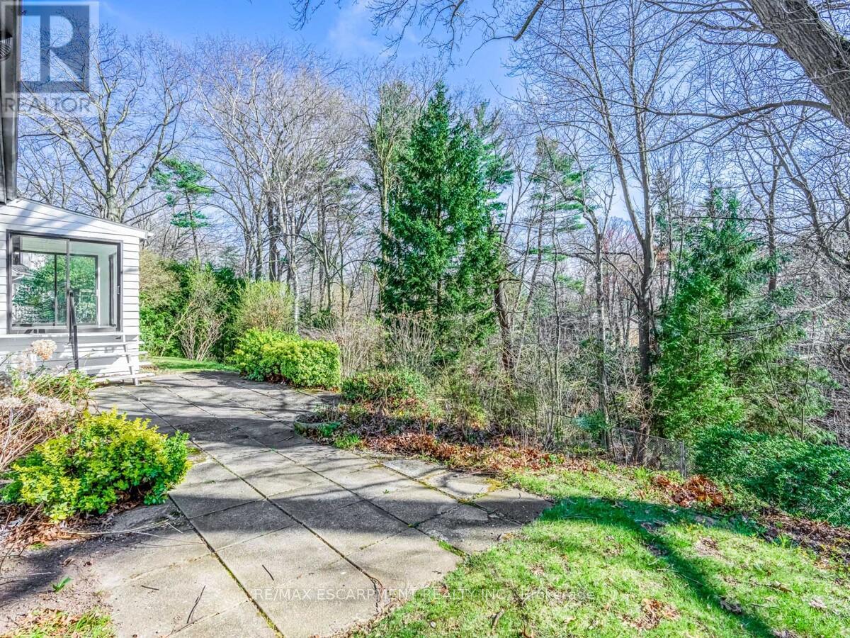 804 Shadeland Avenue, Burlington, Ontario  L7T 2M1 - Photo 31 - W12977328