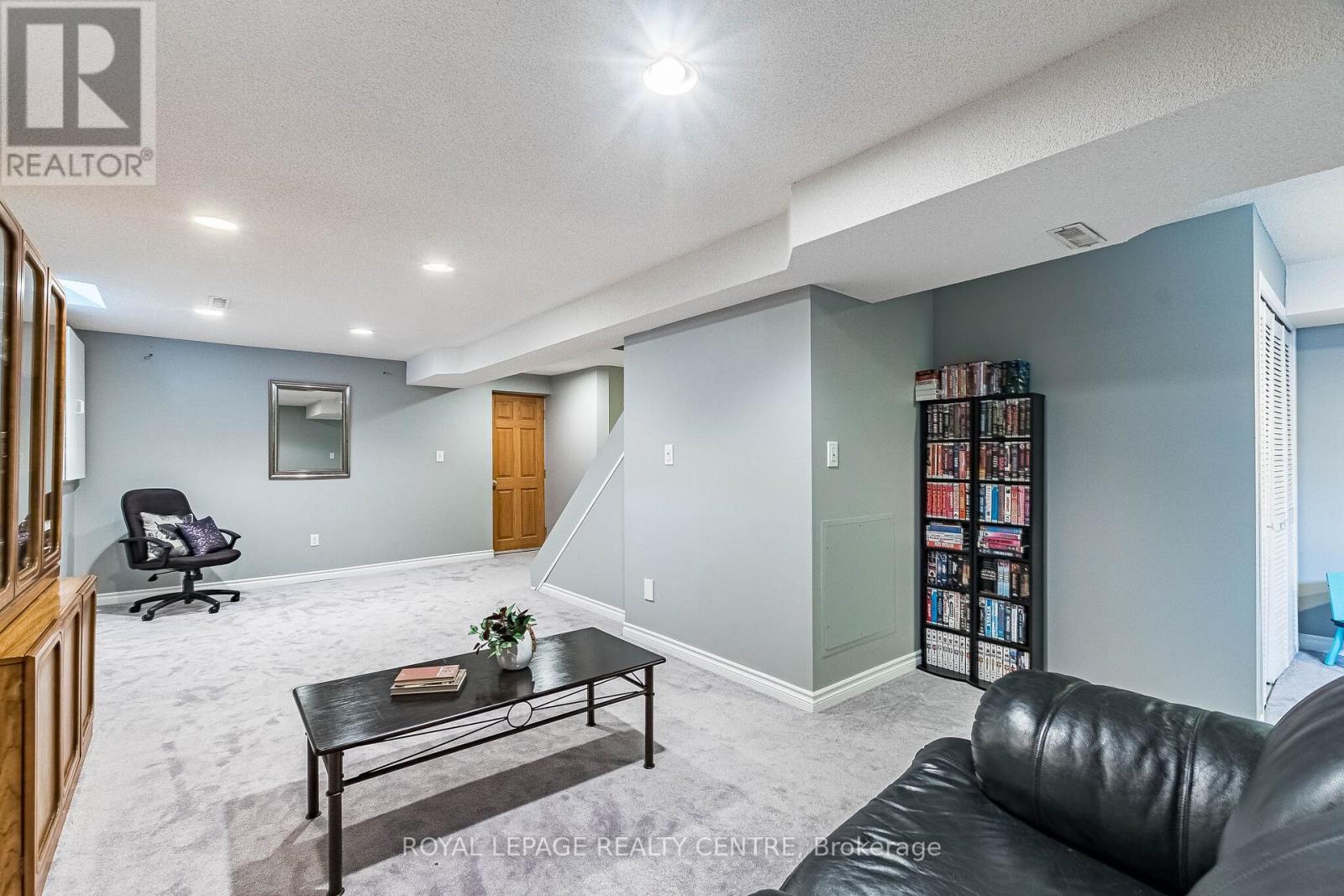 3026 Dalehurst Drive, Mississauga, Ontario  L5N 6M8 - Photo 34 - W12979396